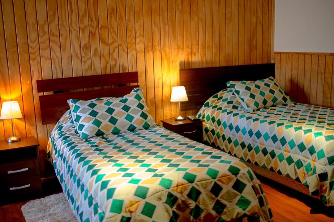 Roble Austral Hostal Coyhaique Exteriér fotografie