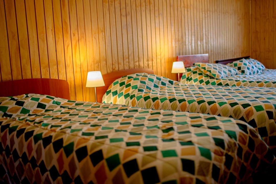 Roble Austral Hostal Coyhaique Exteriér fotografie